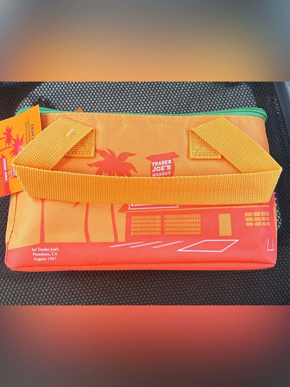 Trader Joe's orange/green mini insulated bag!  New!